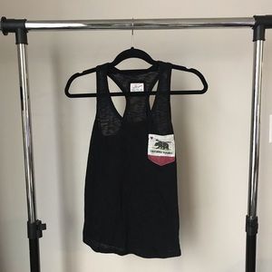 Women’s tank top w/ a California Republic pocket